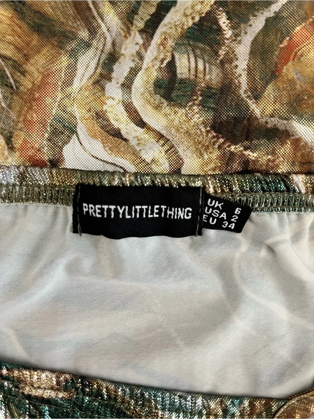 PrettyLittleThing Shape Green Marble Print Metallic Slinky Cut Out Skirt Sz 2